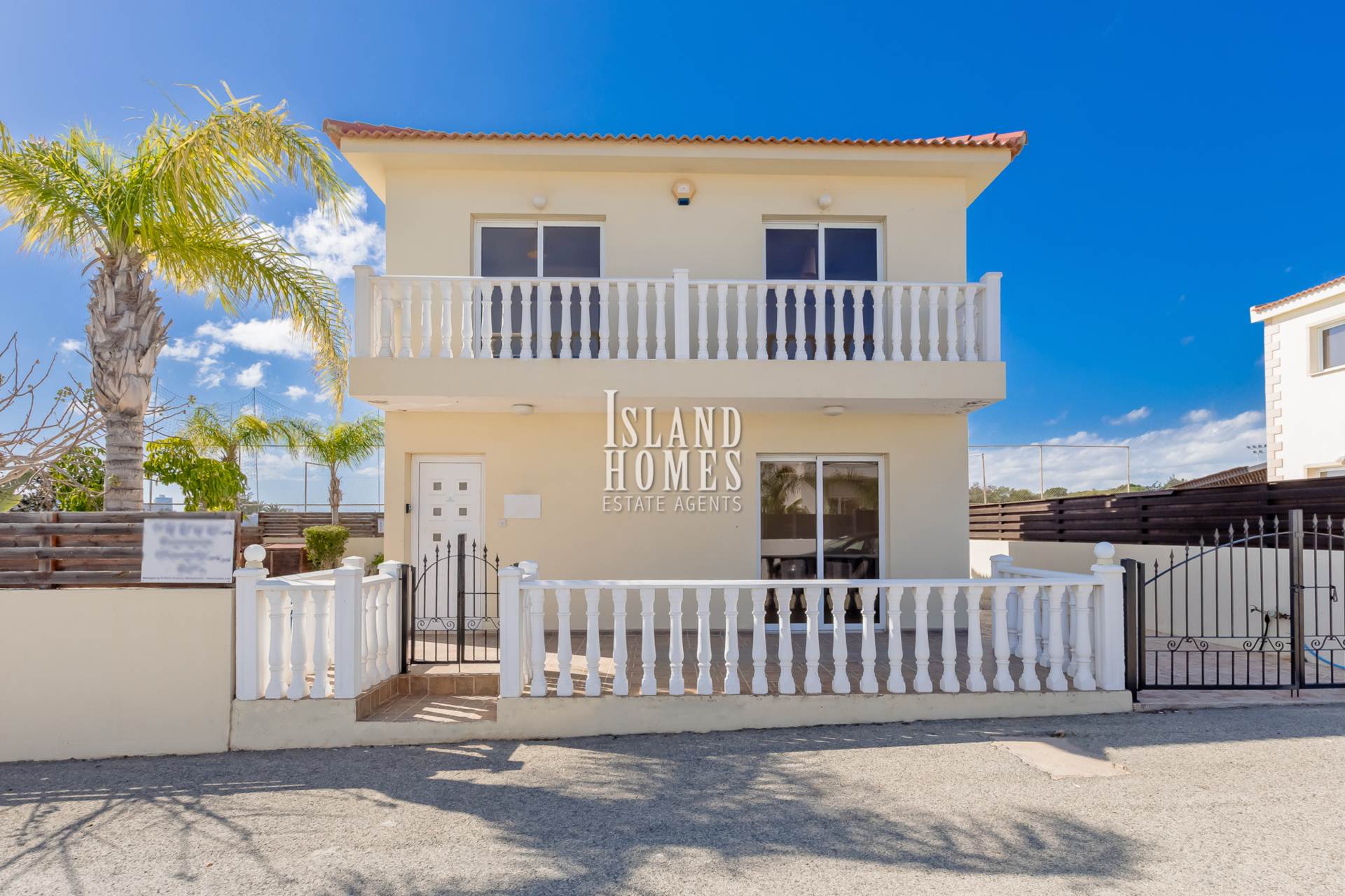 3 bedroom Detached in Ayia Napa, Famagusta, Cyprus – NgS130