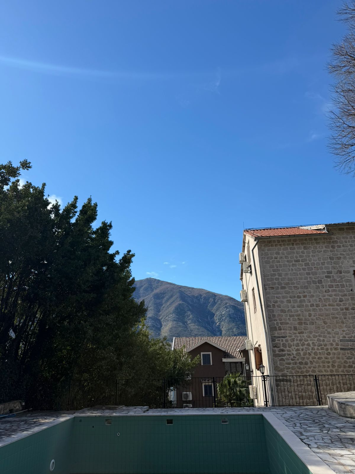 Luxury Penthouse with Breathtaking Sea View – Dobrota, Montenegro