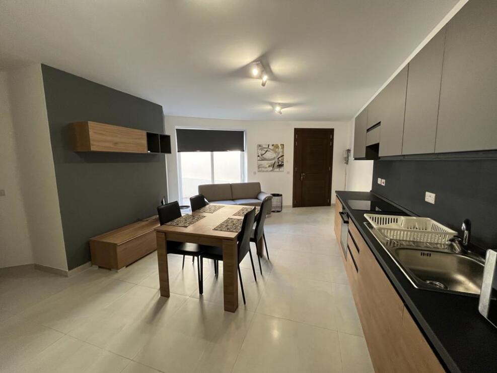 Stunning Brand-New 3-Bedroom Maisonette with A Spacious 95 sqm Terrace in Ibragg