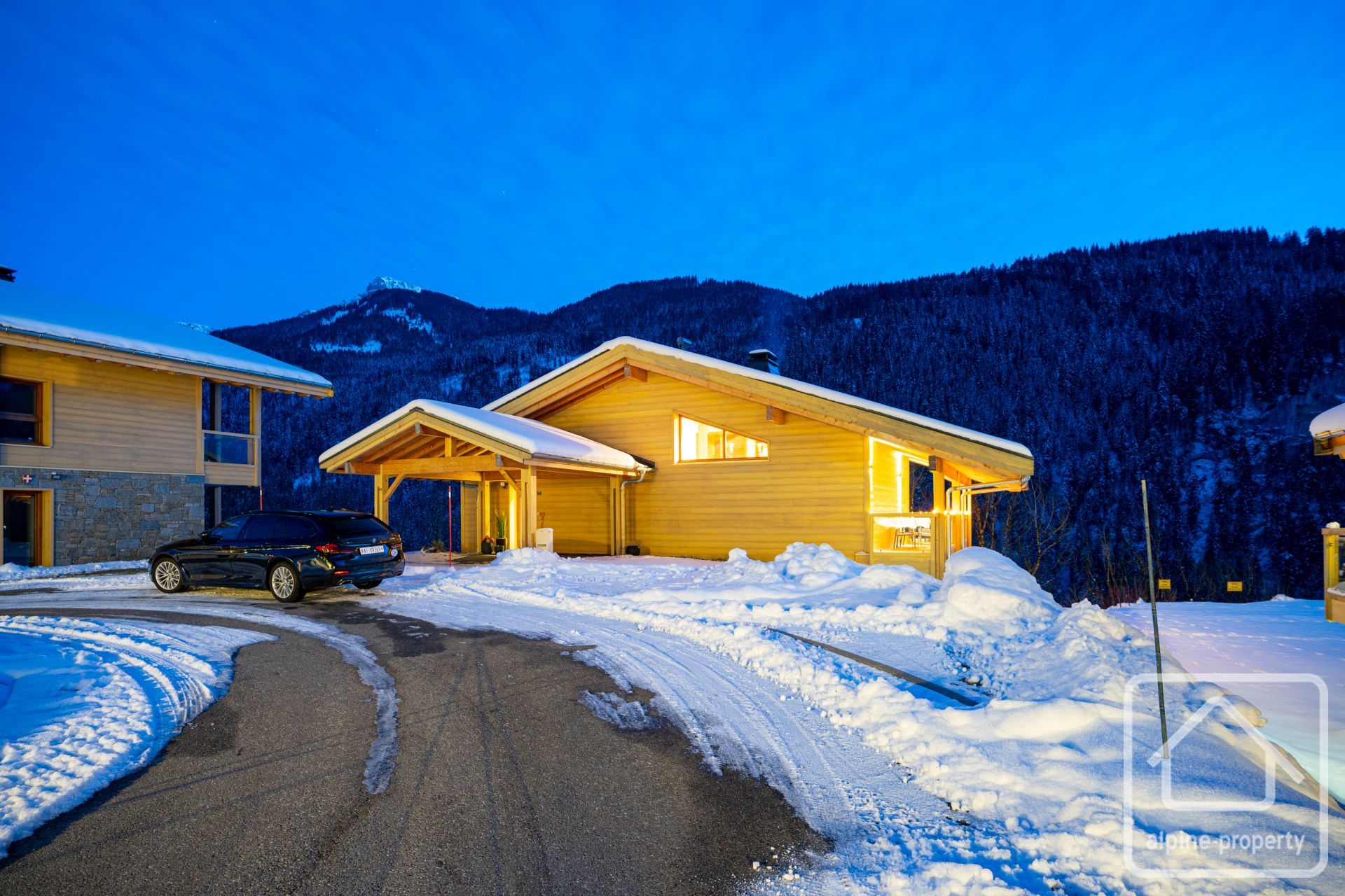 A Stunning, Modern Chalet Built To High Specifications, In A Sunny Location With Open Views. – CHALETGENEVA