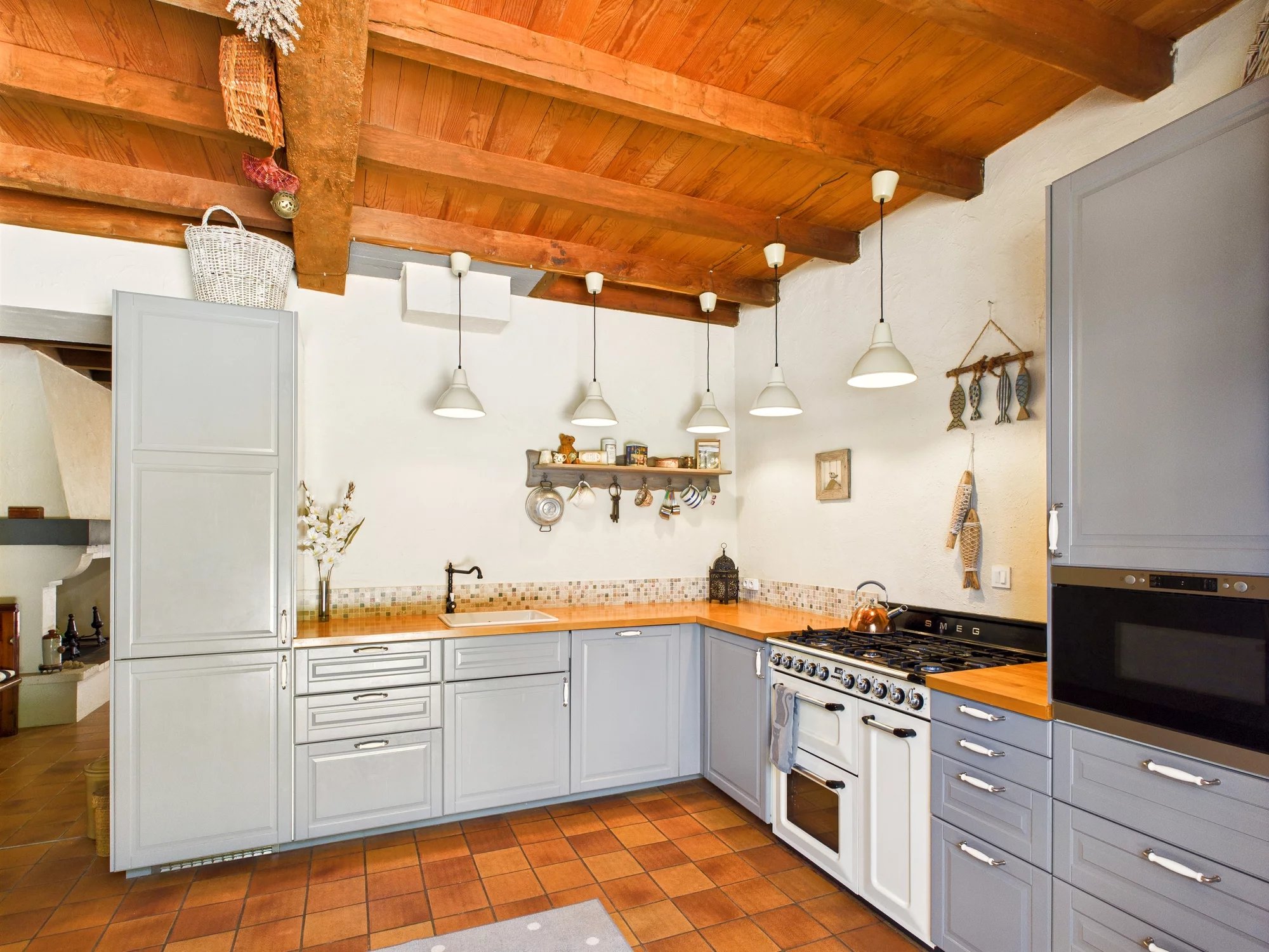 Close to Eymet – Beautiful stone house with pigeonnier, barn and pool, Aquitaine – France – BVI72249