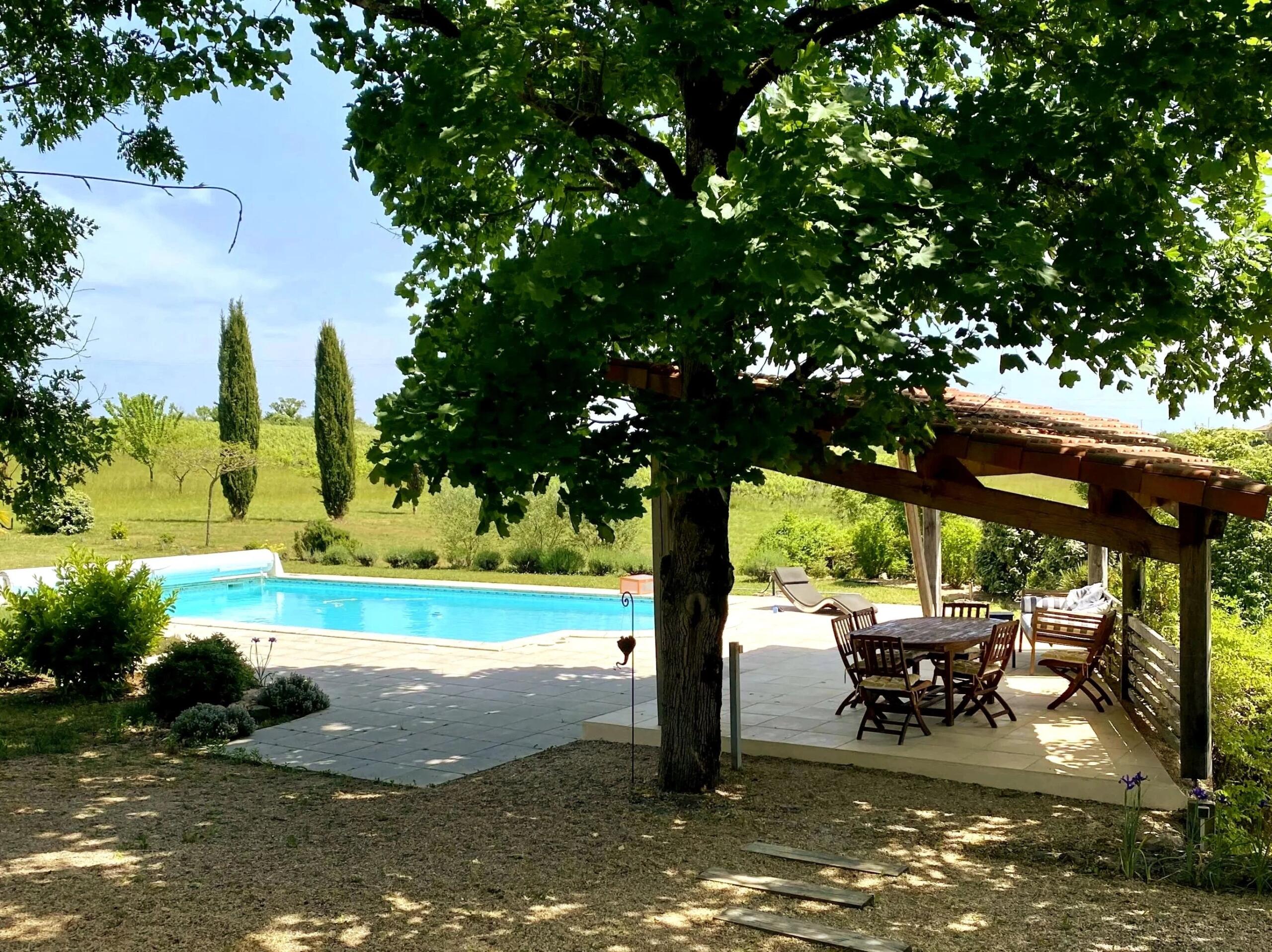 Charming 3-Bedroom Barn-Style Home with Pool and 1.3 Hectares of Land, Midi-Pyrénées – France – BVI84556
