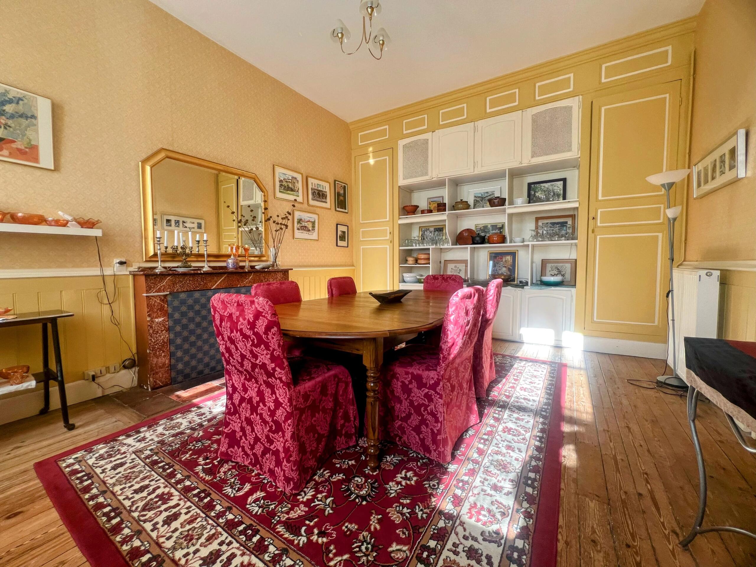 A Collection of Character Buildings with Principal Residence, Guest House and Mature Gardens, Midi-Pyrénées – France – BVI83459