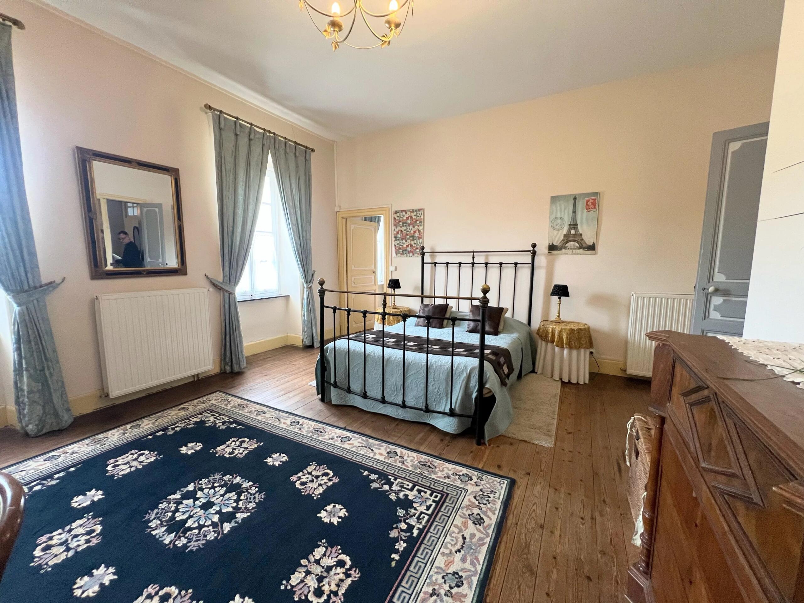 A Collection of Character Buildings with Principal Residence, Guest House and Mature Gardens, Midi-Pyrénées – France – BVI83459