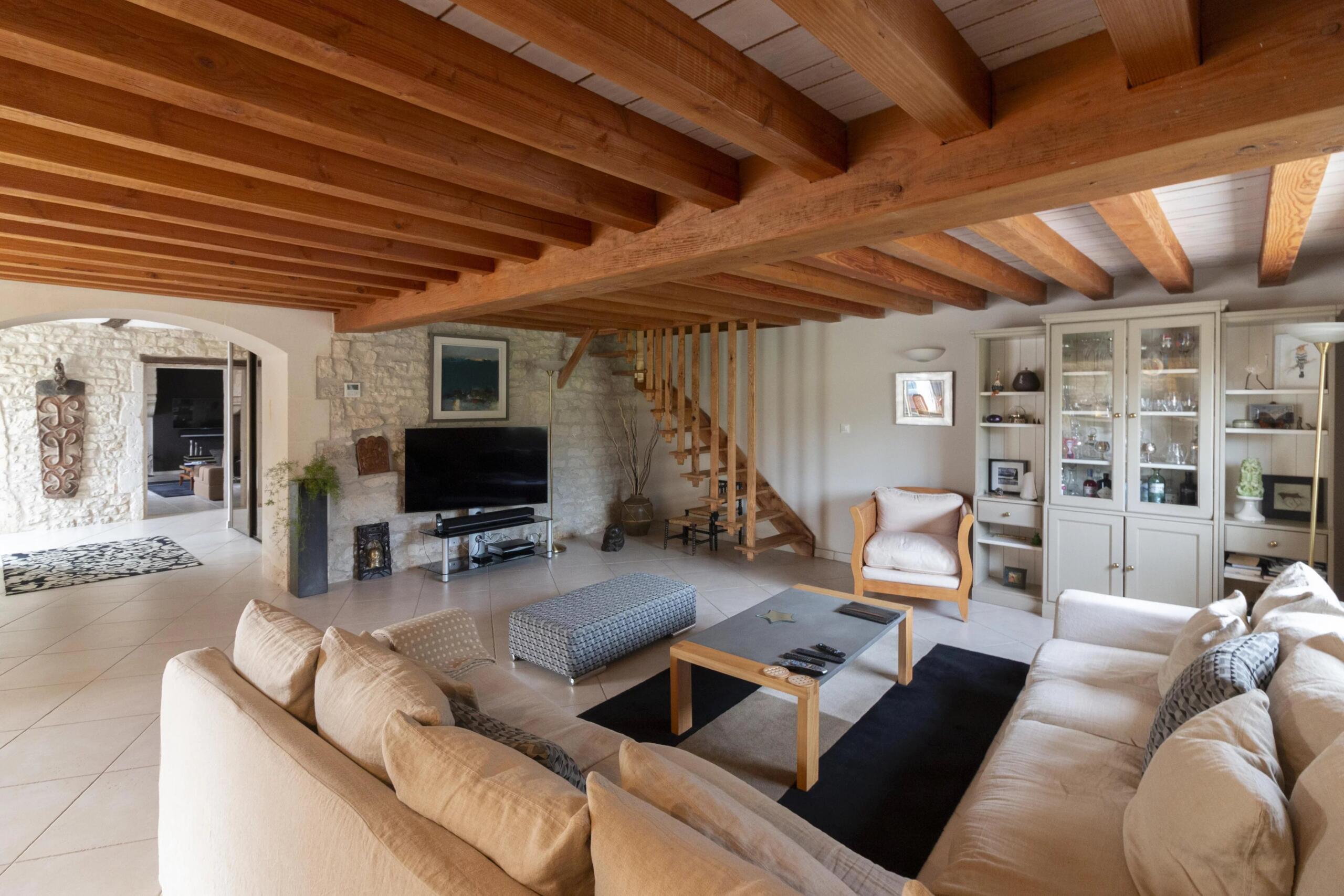 Your private haven just steps from village life, Poitou-Charentes – France – BVI84130