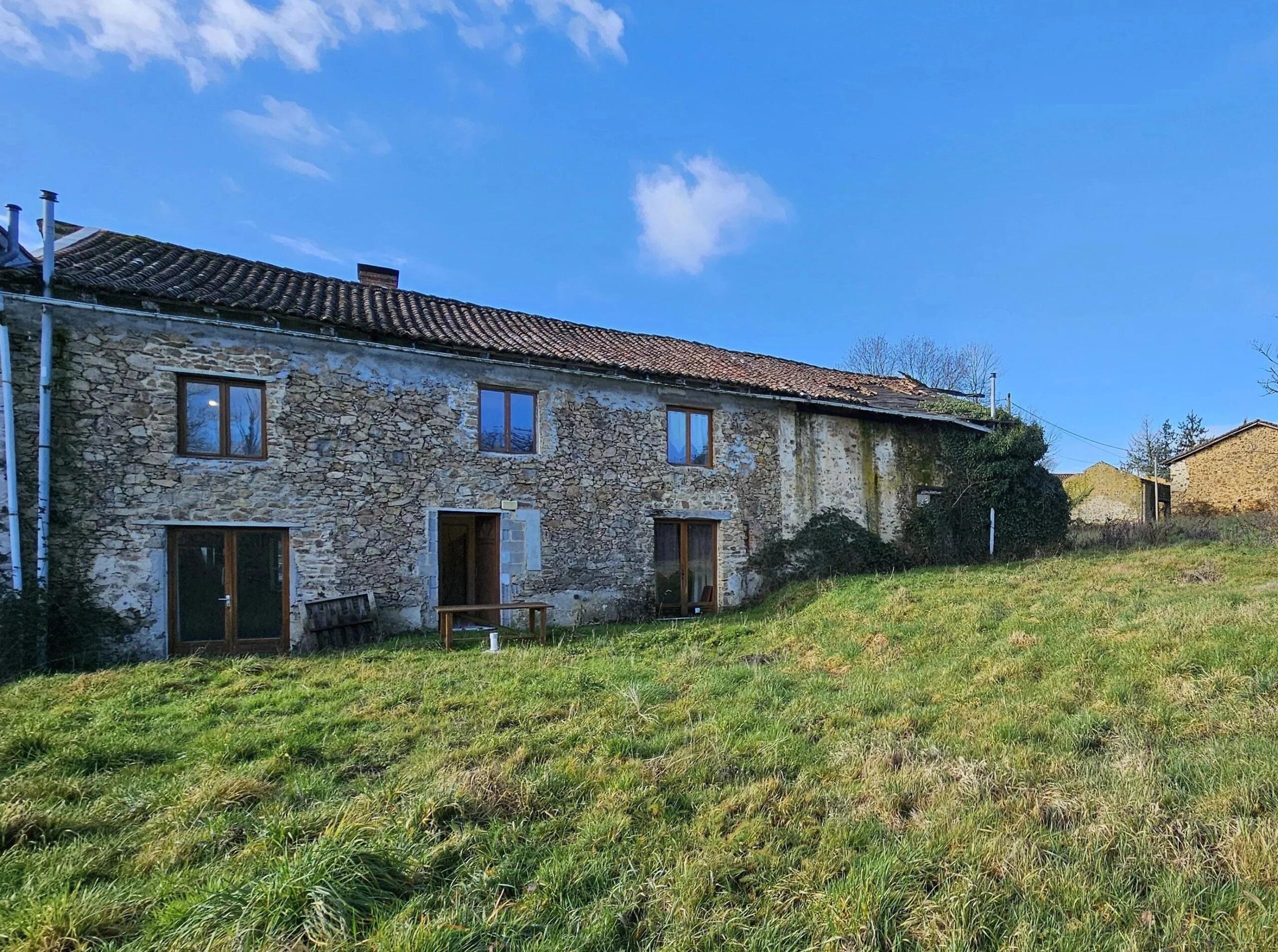 A Tale of Two Cottages – Live In One, Create the Other!, Poitou-Charentes – France – BVI84353