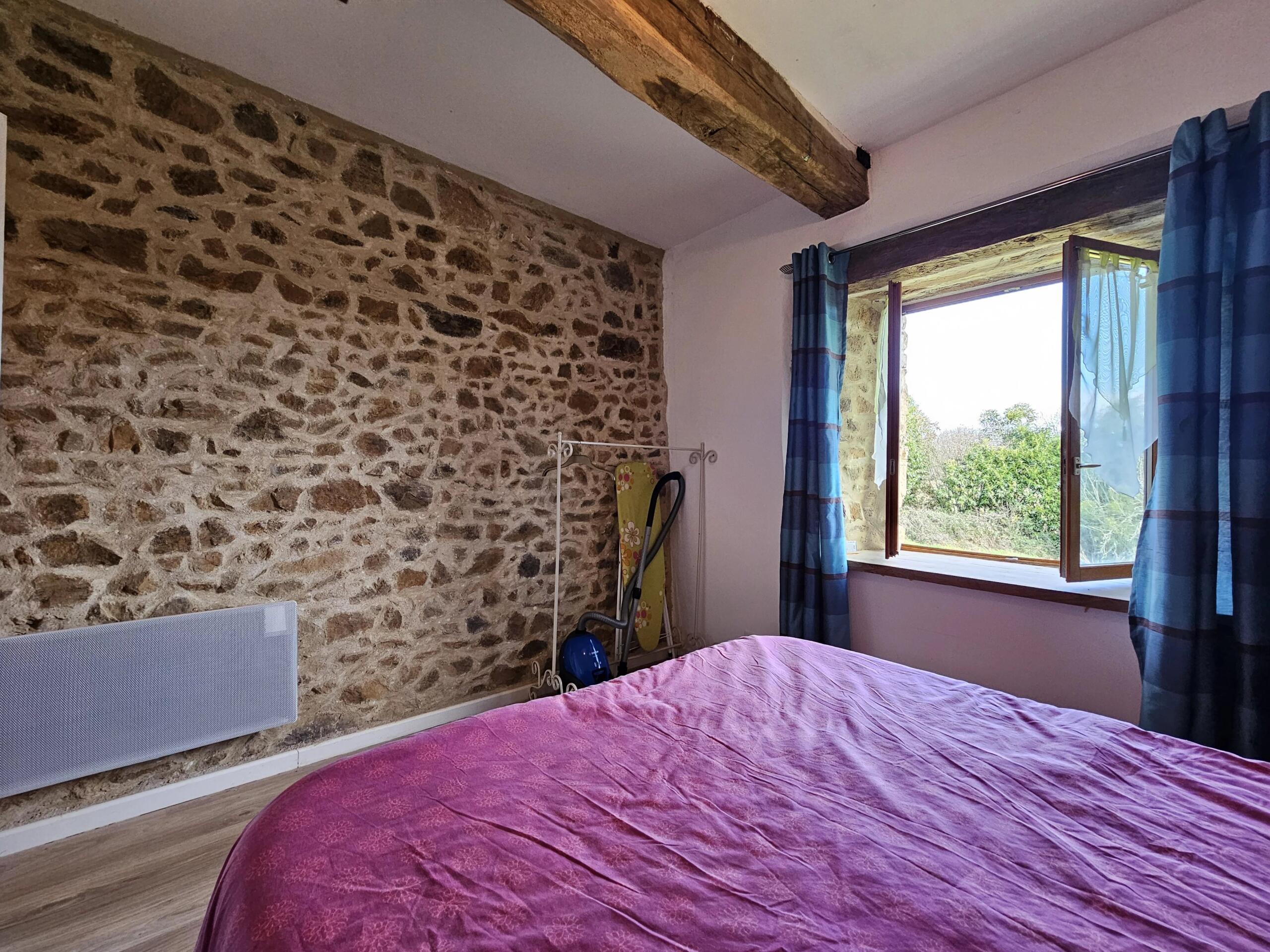 A Tale of Two Cottages – Live In One, Create the Other!, Poitou-Charentes – France – BVI84353