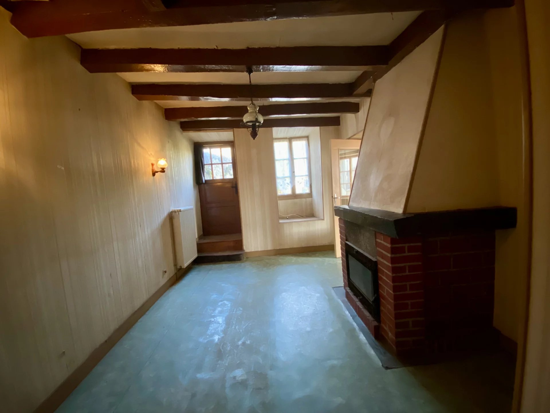 Three bedroom townhouse in centre of Bellac with a garden, Limousin – France – BVI78478