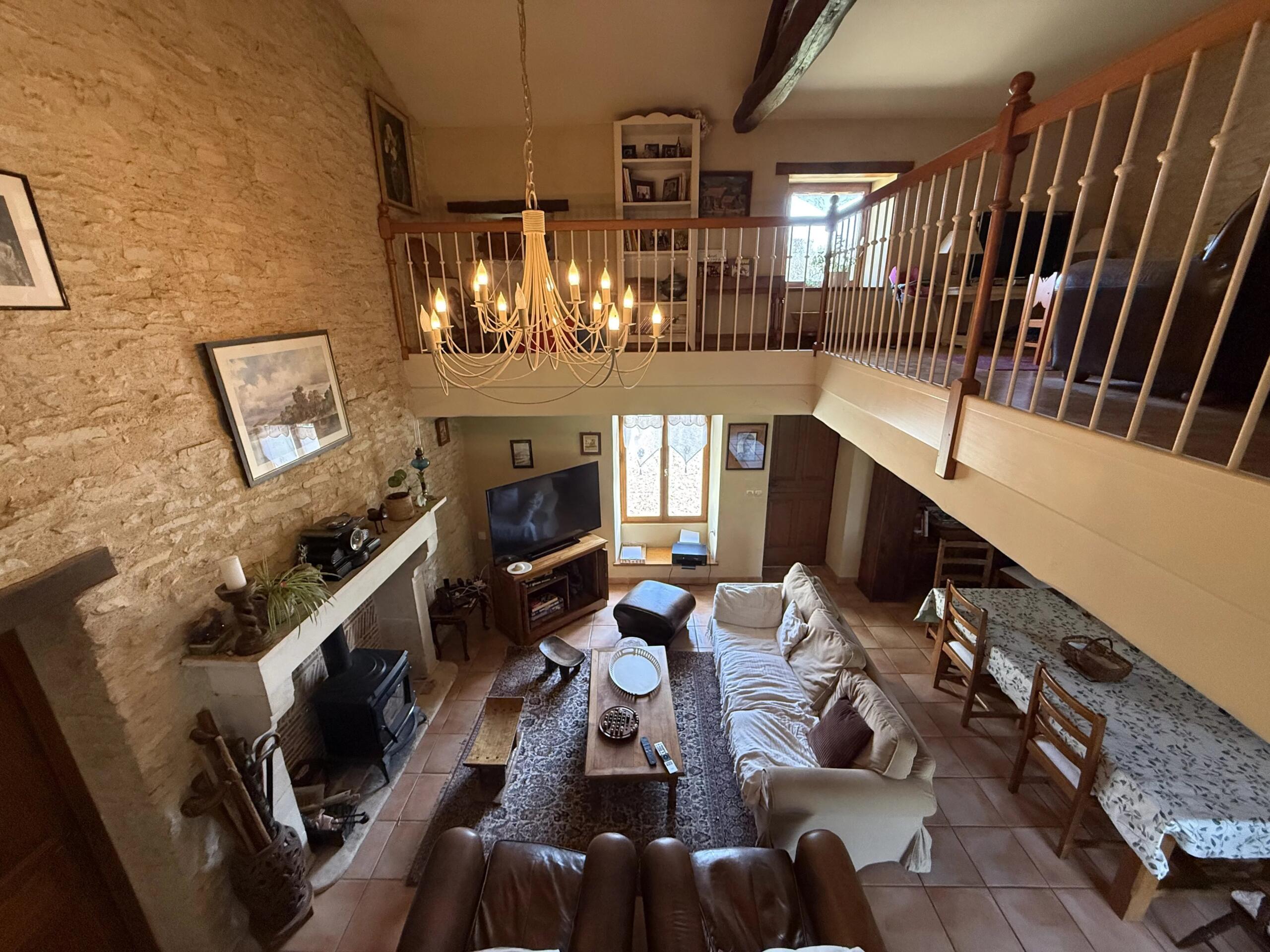 Traditional longere with mezzanine, Poitou-Charentes – France – BVI84407