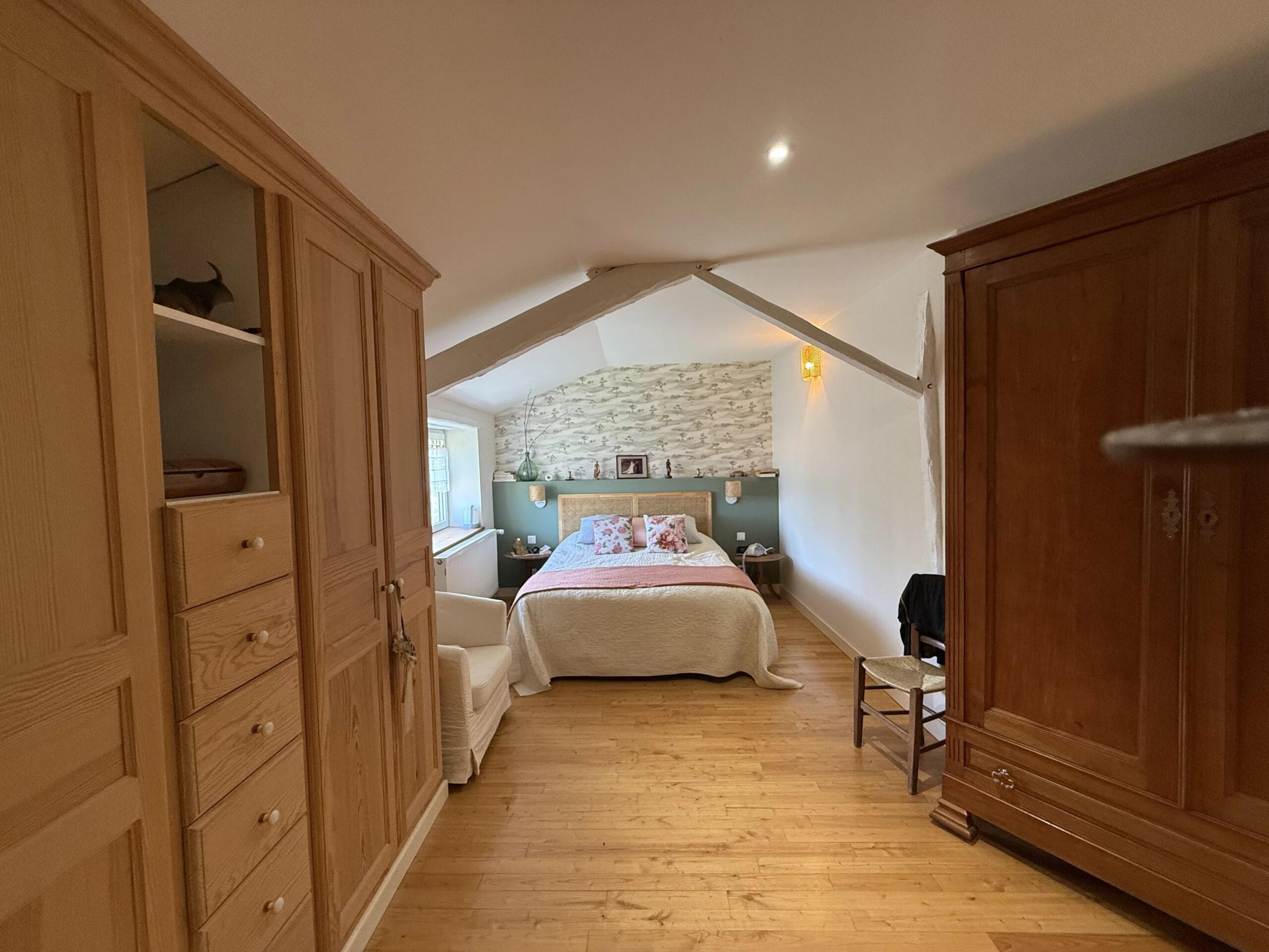 Traditional longere with mezzanine, Poitou-Charentes – France – BVI84407