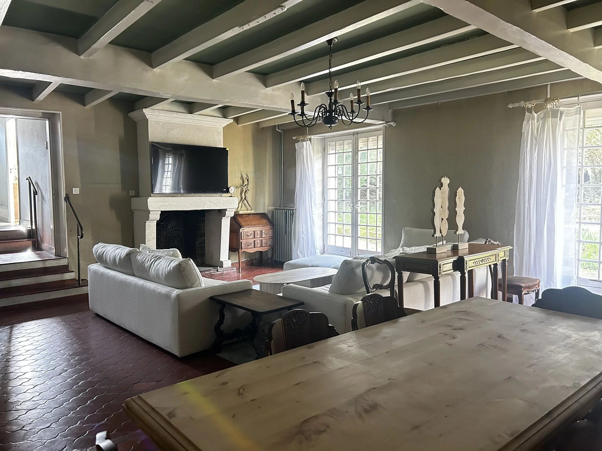 5 Bedroom townhouse with lovely garden, Poitou-Charentes – France – BVI84343