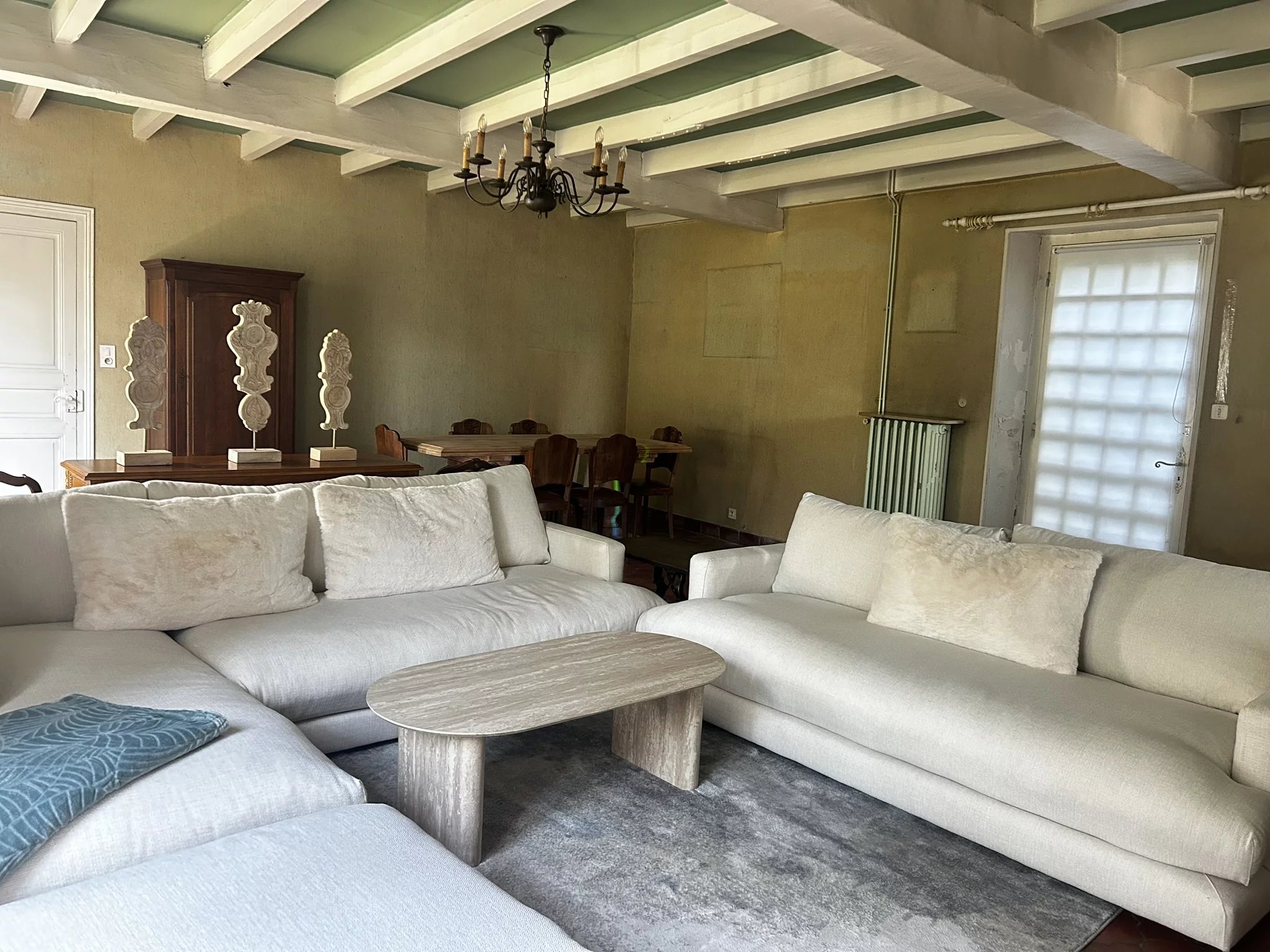 5 Bedroom townhouse with lovely garden, Poitou-Charentes – France – BVI84343