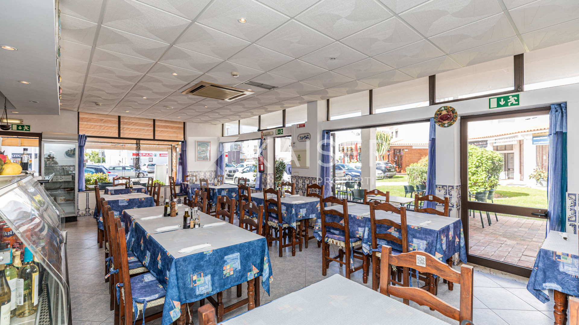 Commercial house in Albufeira, Portugal – KP1326