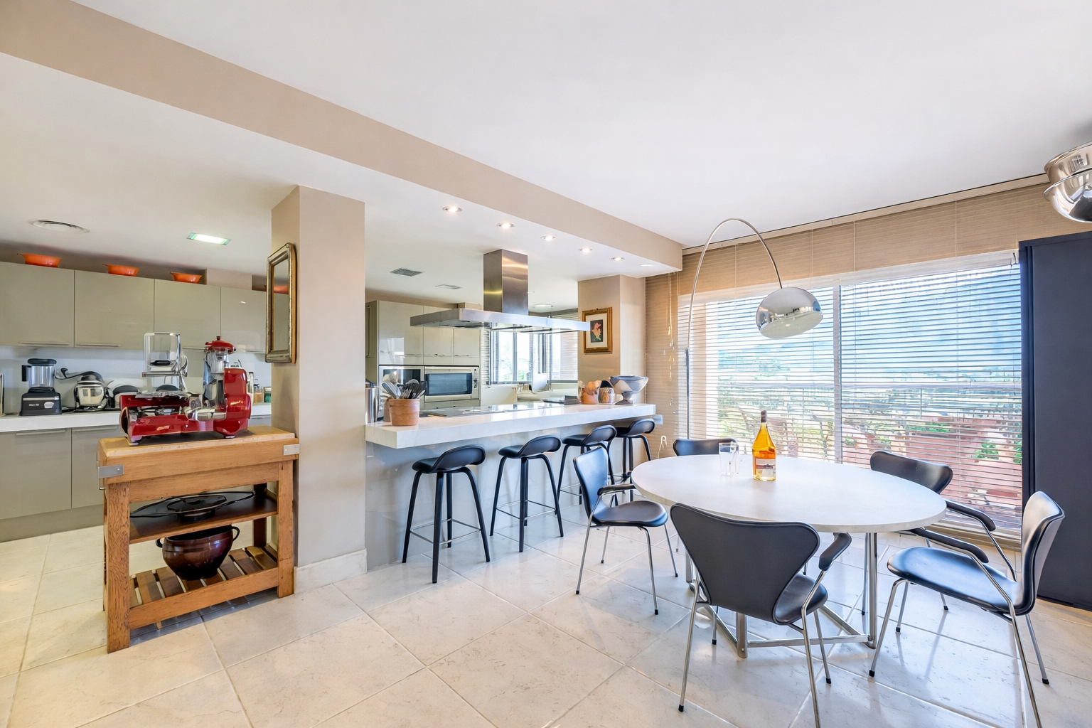 5 bedroom Duplex Penthouse in Marbella, Malaga, Spain – 428-05283P