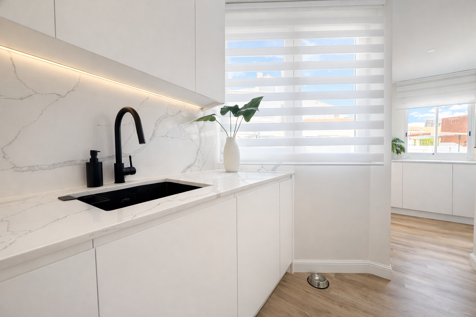 3 bedroom Apartment in Benalmadena, Malaga, Spain – 428-05291P