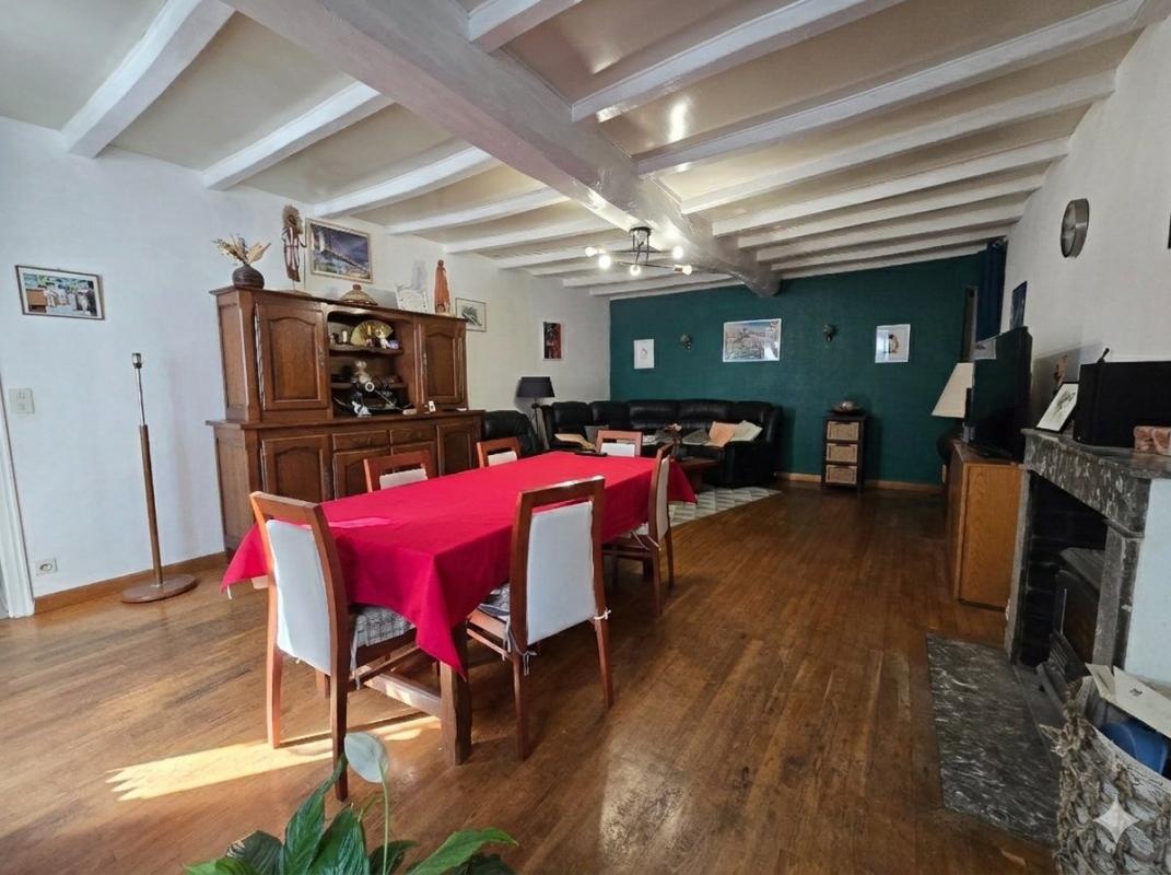 4 bedroom propriete in Varaize, Charente-Maritime, France