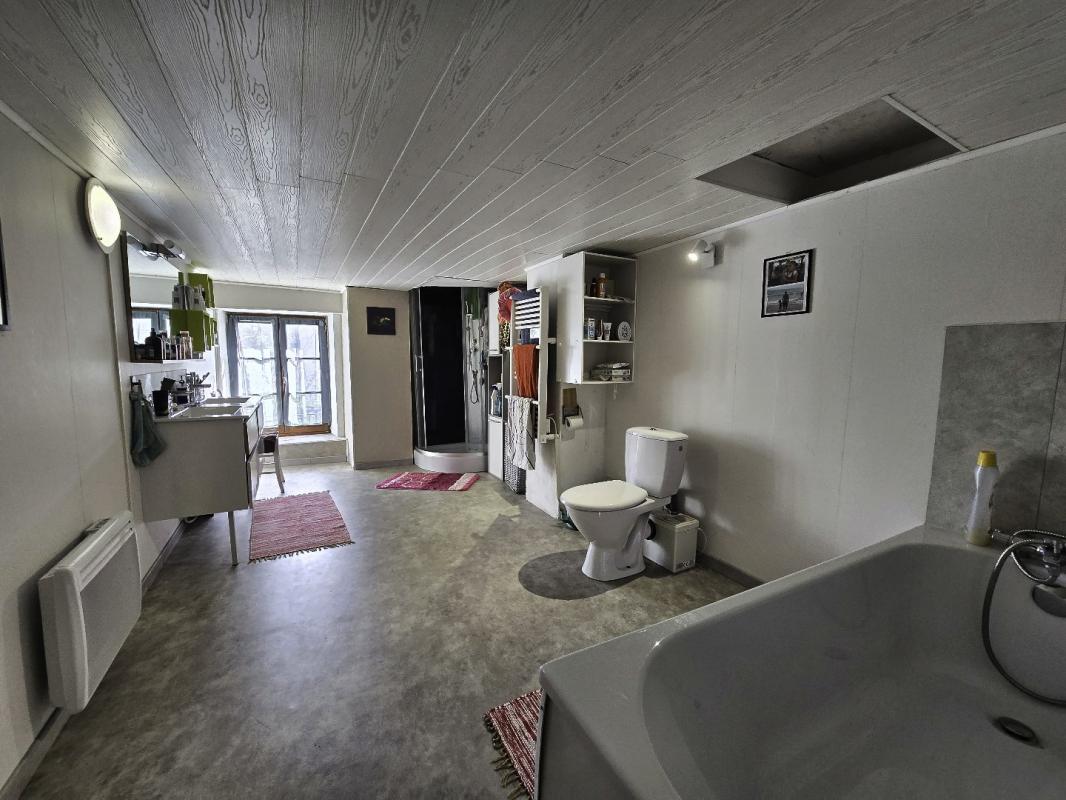 4 bedroom propriete in Varaize, Charente-Maritime, France