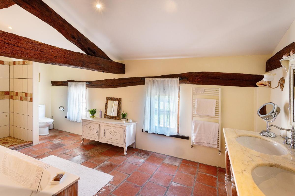 6 bedroom maison en pierres in Castelnau De Montmiral, Tarn, France