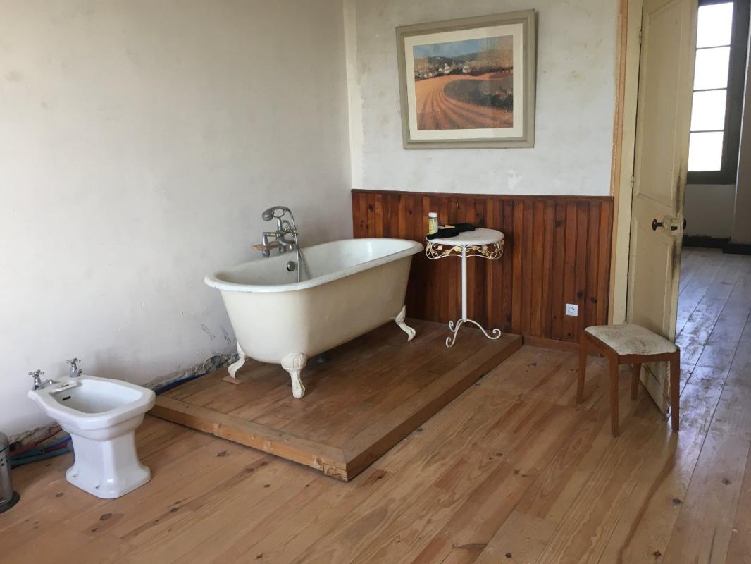 3 bedroom maison de maitre in Saint Martial Sur Ne, Charente-Maritime, France