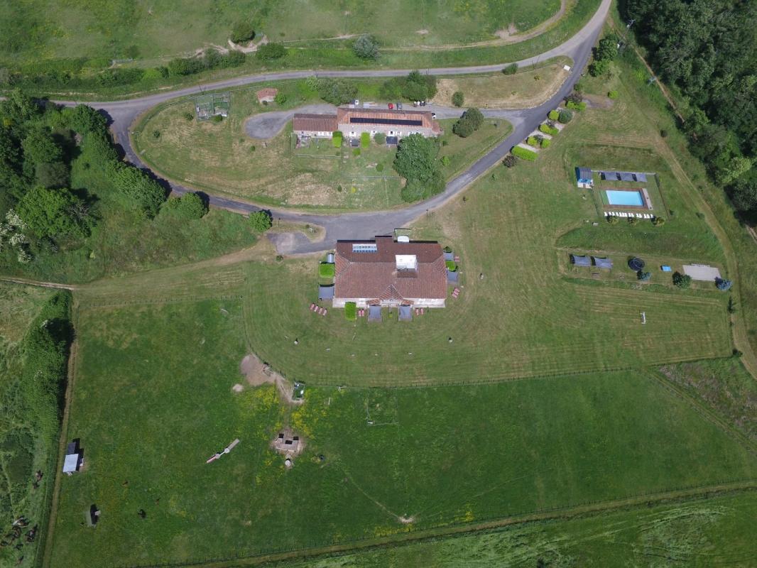 26 bedroom maison in Availles Limouzine, Vienne, France