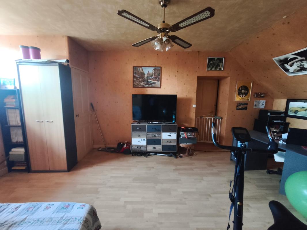 4 bedroom maison in Brive La Gaillarde, Corrèze, France