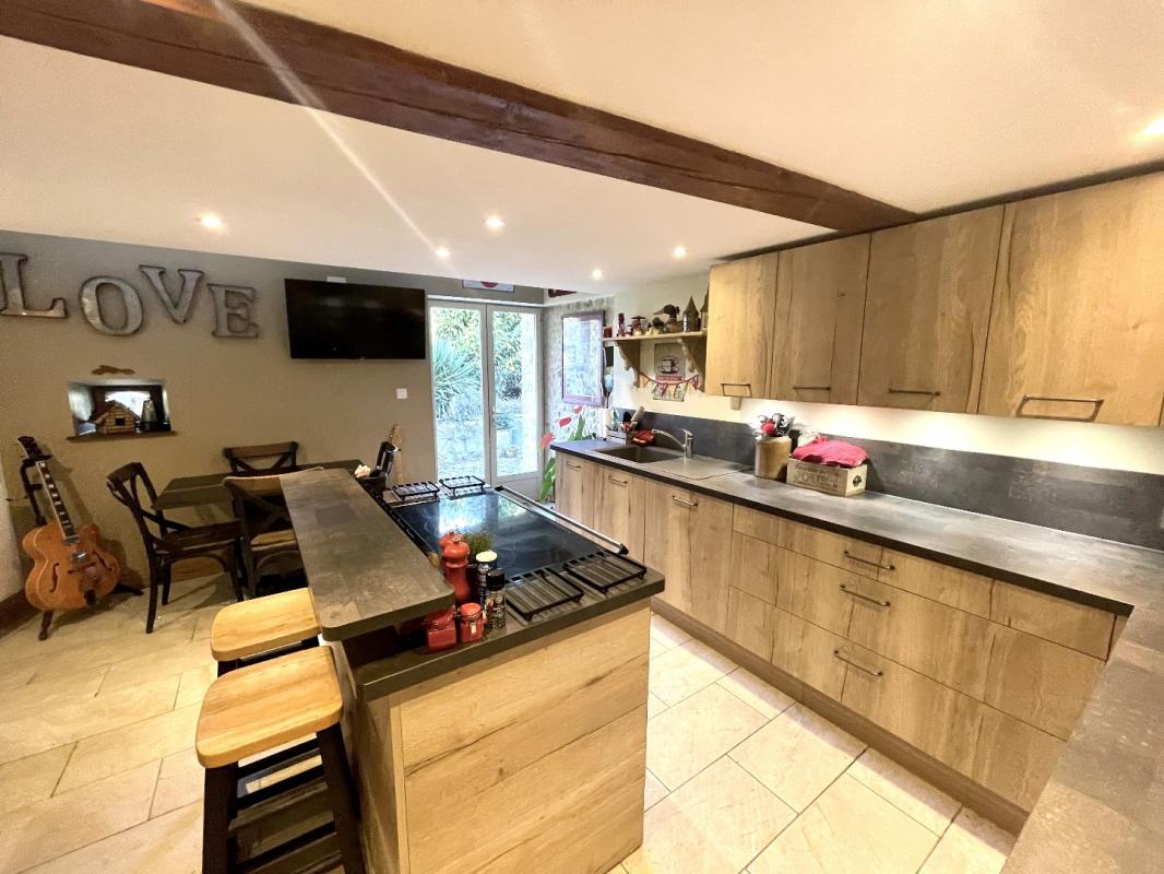 15 bedroom propriete in Nere, Charente-Maritime, France