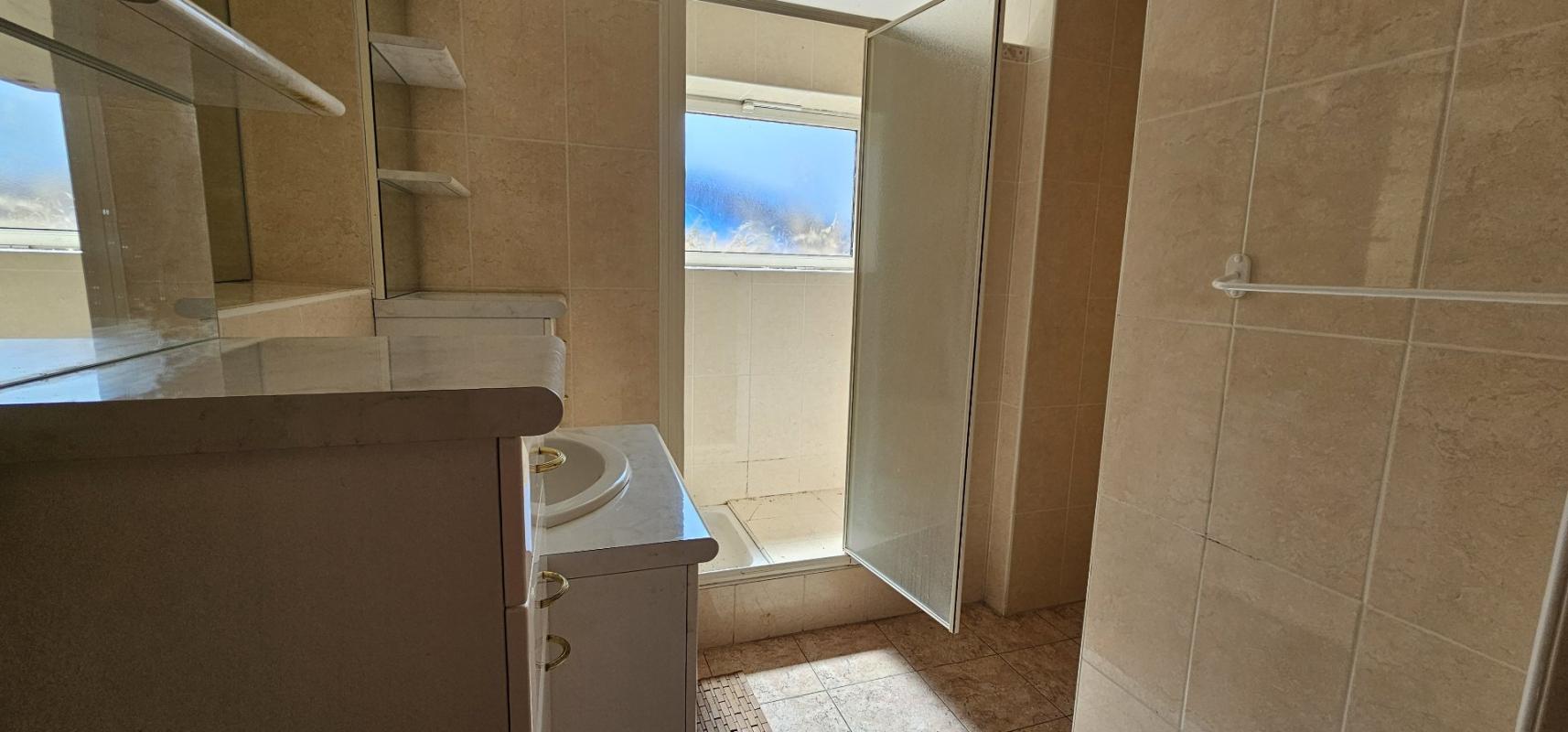 3 bedroom maison en pierres in Saujac, Aveyron, France