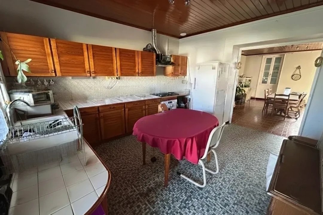 5 bedroom maison in Saint Crepin, Charente-Maritime, France