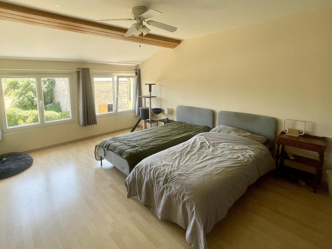 7 bedroom propriete in Contre, Charente-Maritime, France