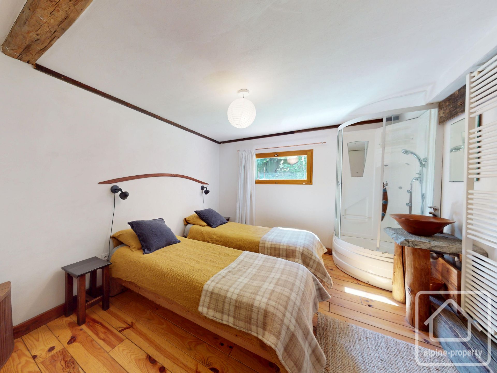 5 Bedroom 4 Bathroom Property Walking Distance From Ski Lift, Private Parking 1 Hour From Geneva. – EDEN