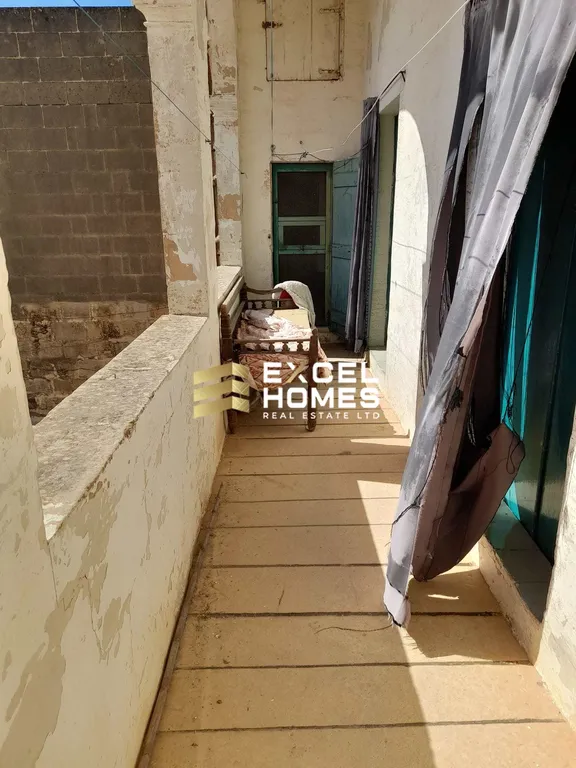 3 bedroom Farmhouse in Xewkija, Malta – 66843