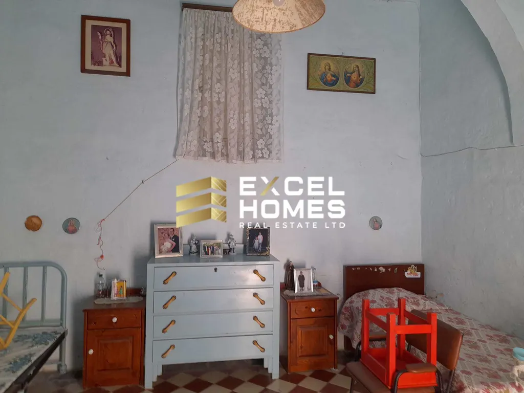 3 bedroom Farmhouse in Xewkija, Malta – 66843