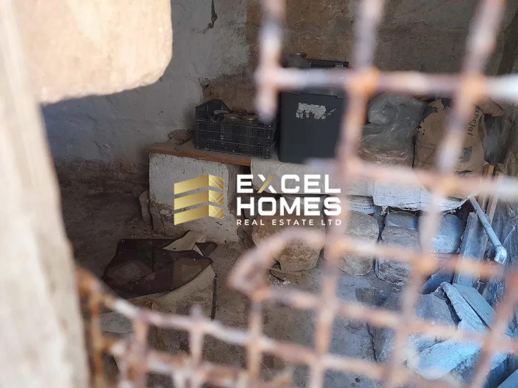 3 bedroom Farmhouse in Xewkija, Malta – 66843