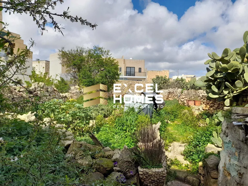 3 bedroom Farmhouse in Xewkija, Malta – 66843