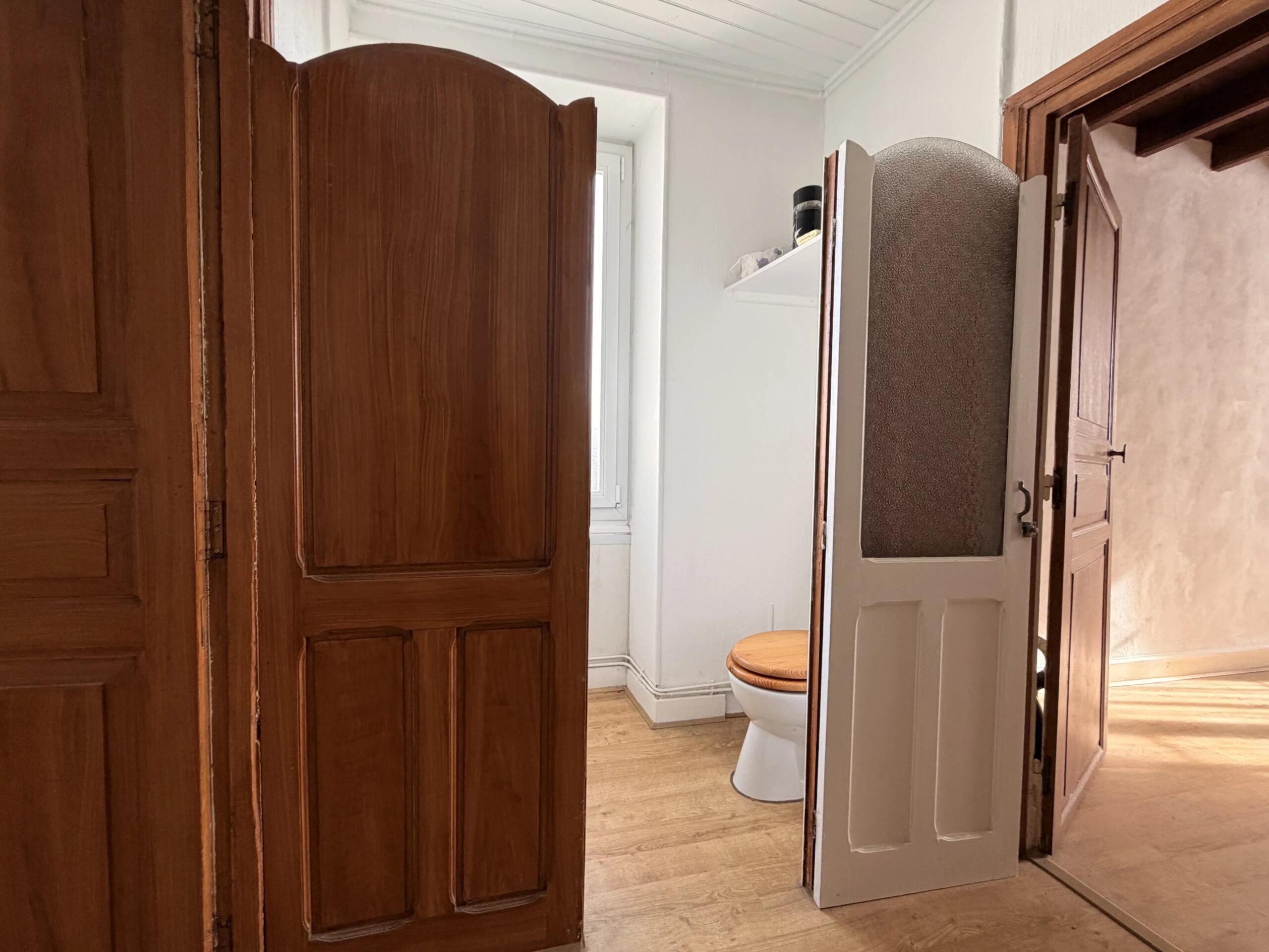 Charming Character Home with Barn and Private Courtyard in the Heart of Sauzé-Vaussais, Poitou-Charentes – France – BVI84595