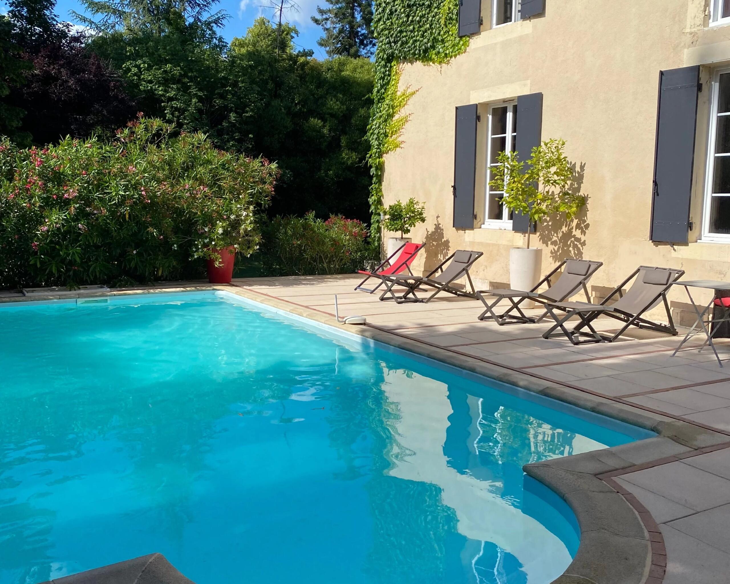 5 bed Manor House with Pool in the Heart of Cérons (33), Aquitaine – France – BVI82299