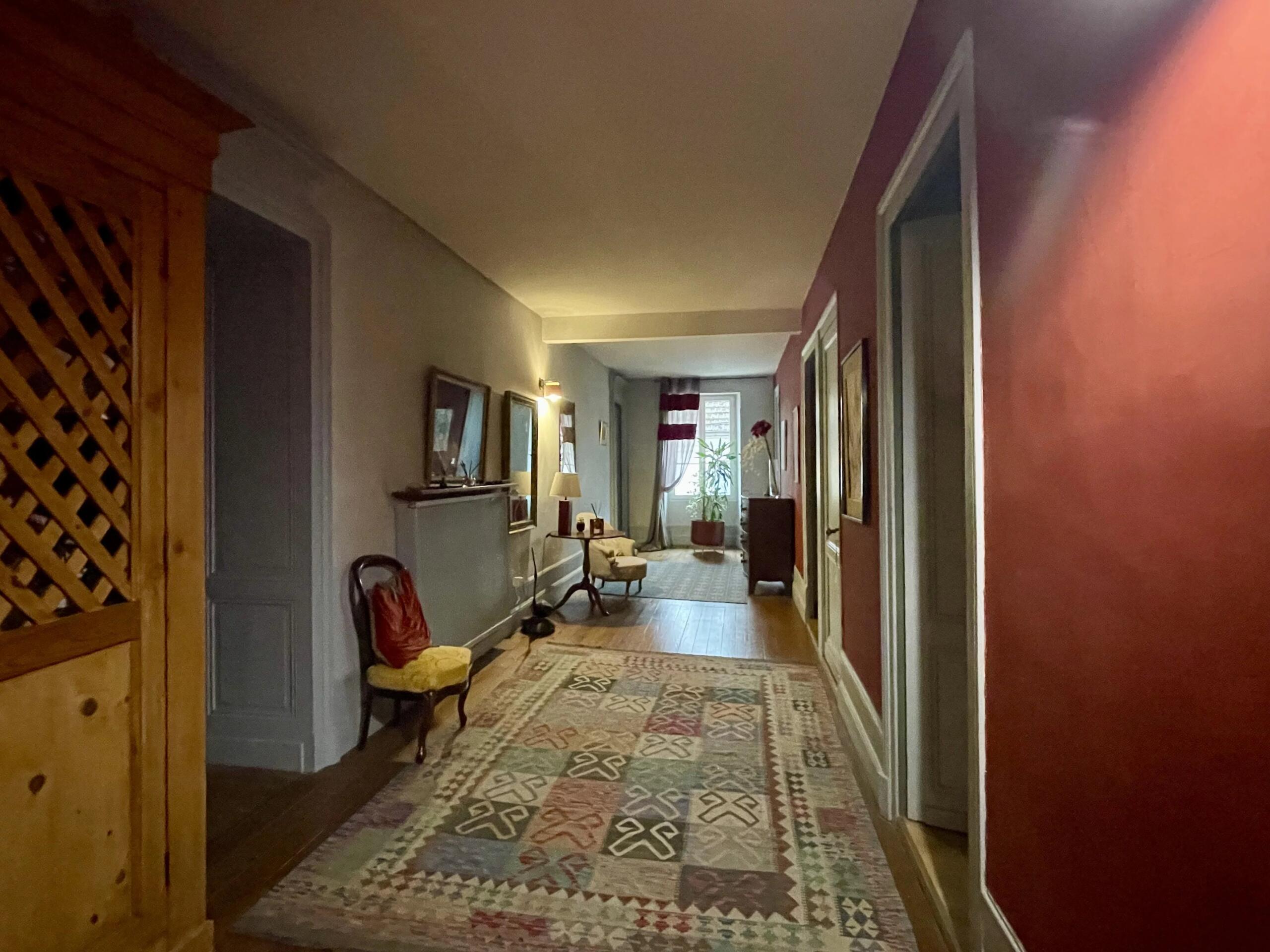 5 bed Manor House with Pool in the Heart of Cérons (33), Aquitaine – France – BVI82299