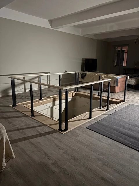 Superb town centre property with riverside terrace garden, Languedoc-Roussillon – France – BVI81726