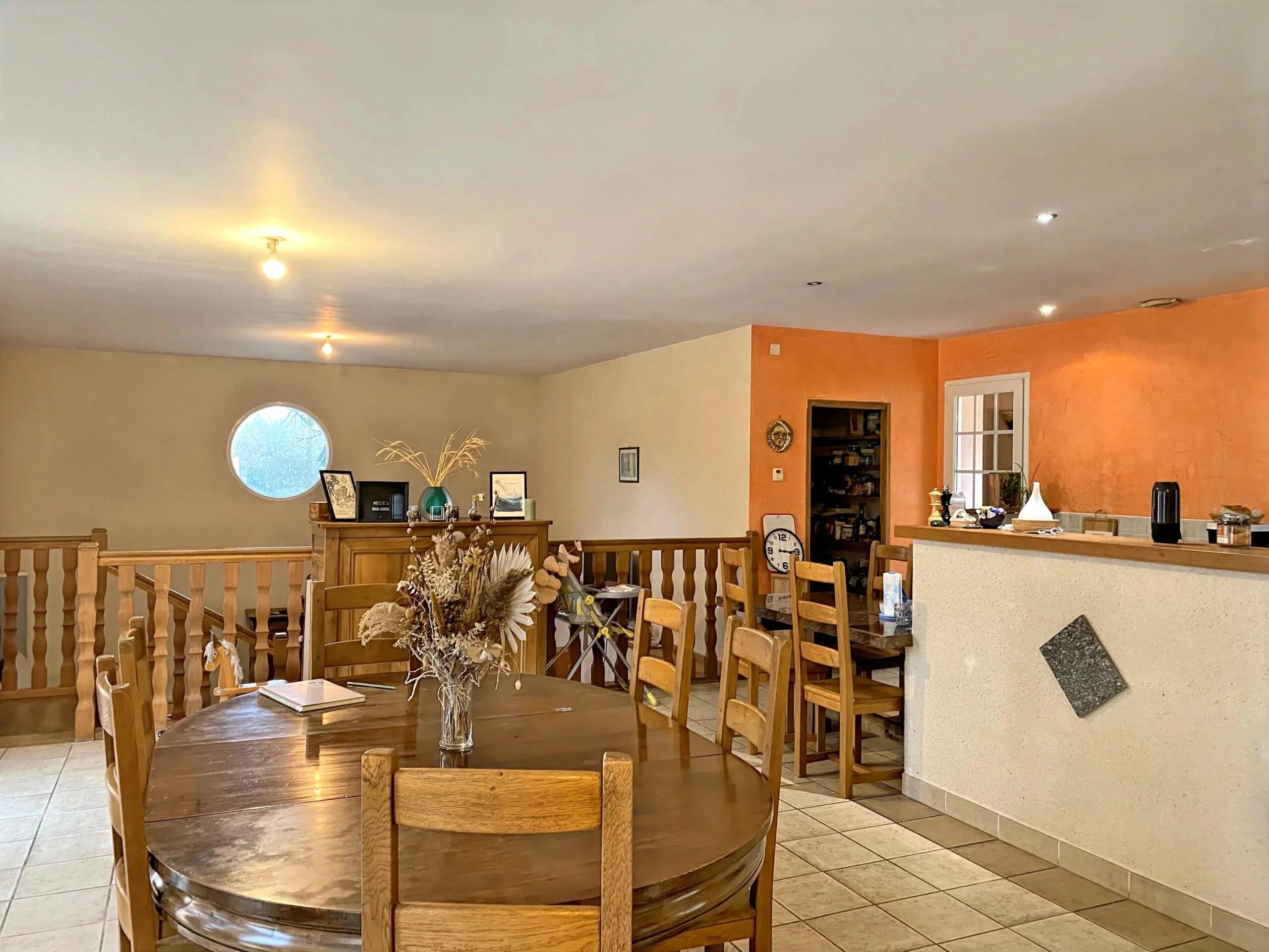 Exceptional property with over 3 hectares in Le Dorat, Limousin – France – BVI84557