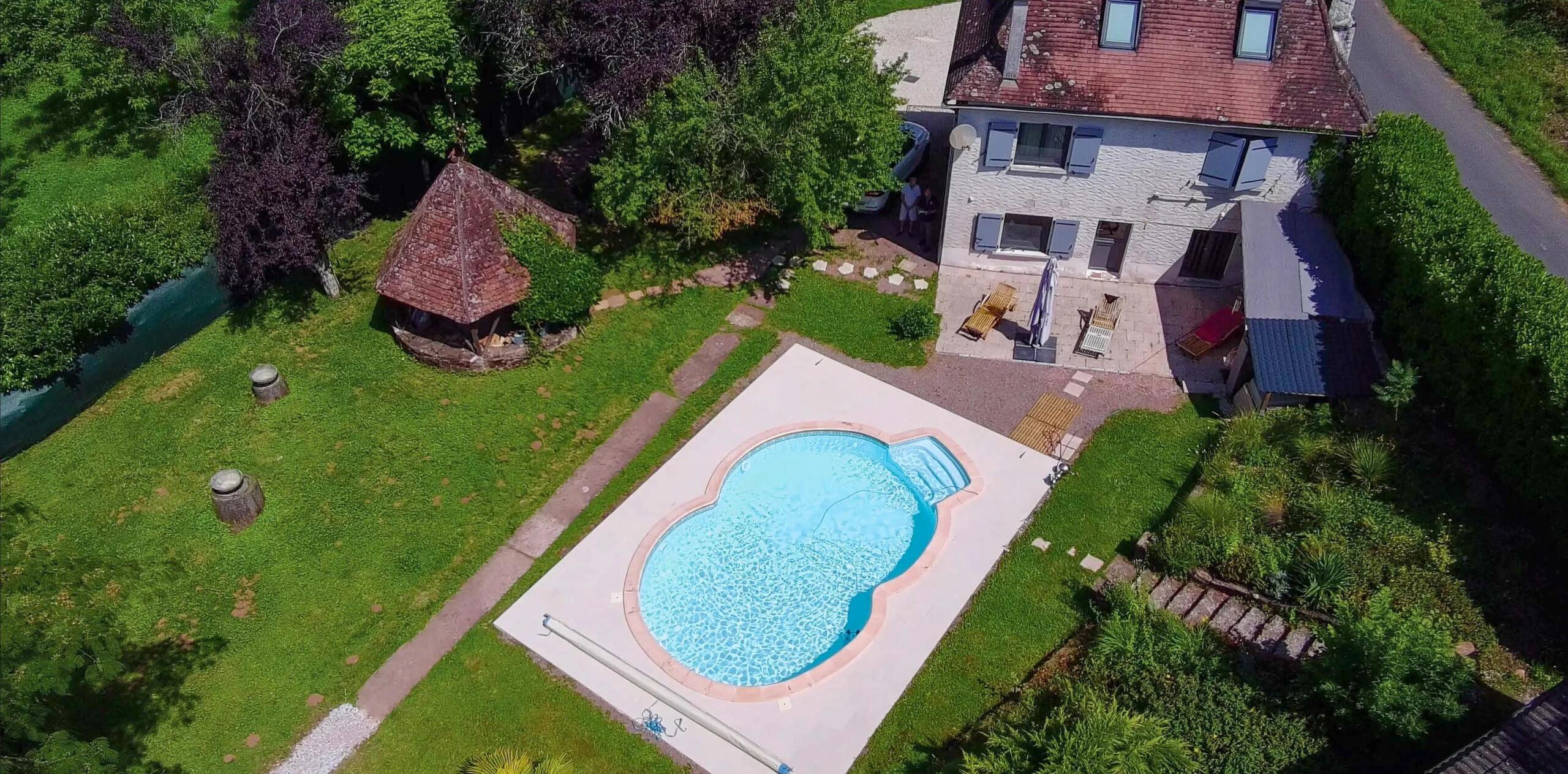 Renovated Village House with Pool, Garden and Garage – Lot/Corrèze, Limousin – France – BVI84319