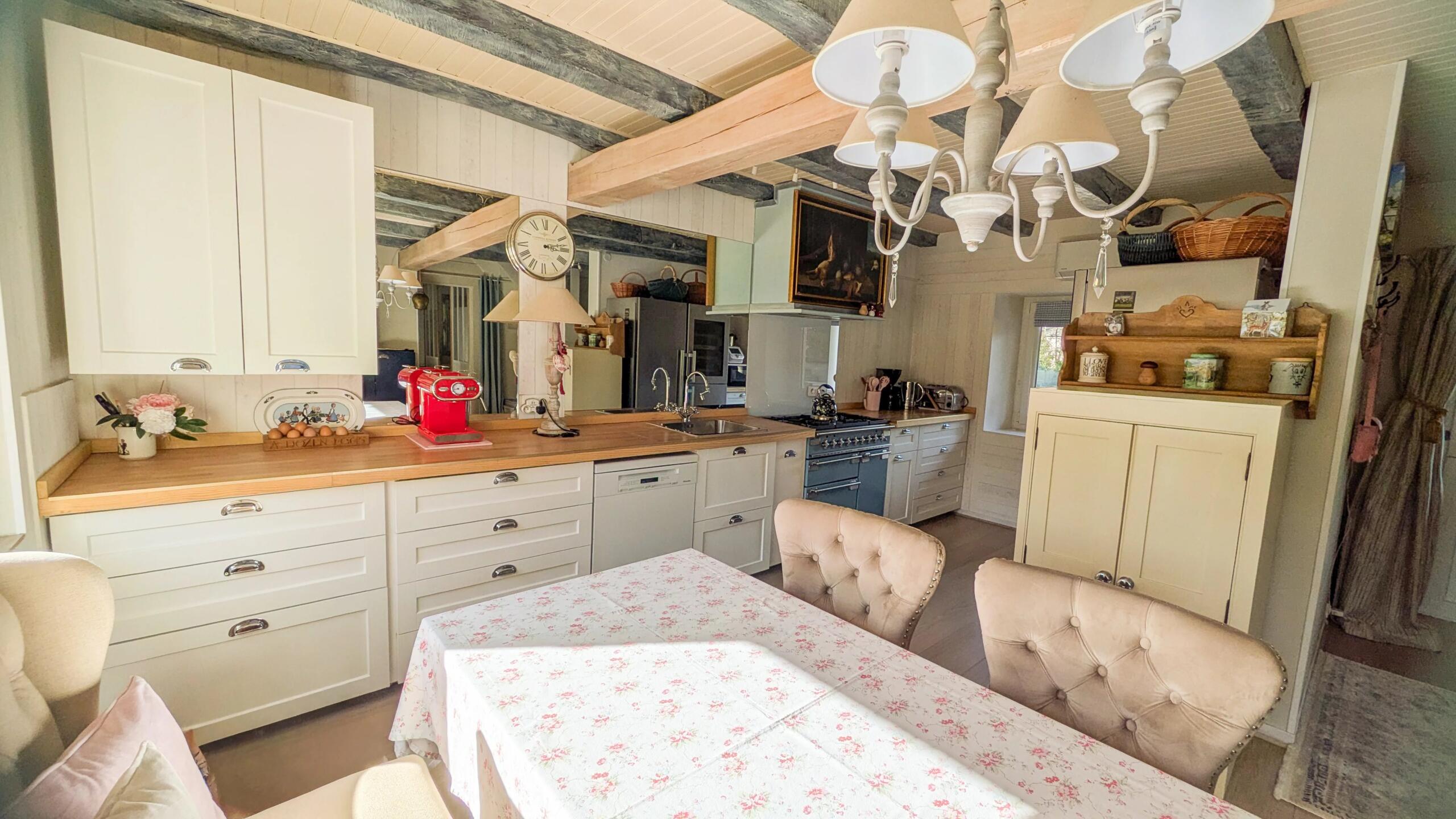 Renovated Village House with Pool, Garden and Garage – Lot/Corrèze, Limousin – France – BVI84319