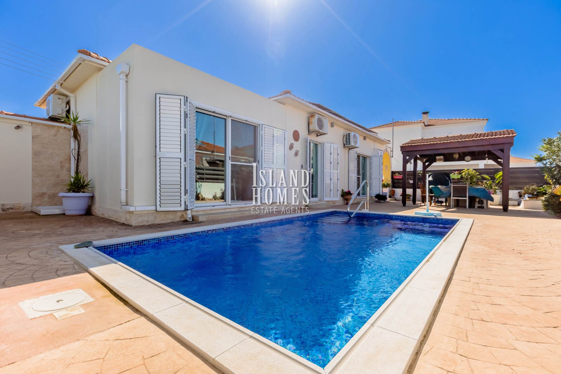 2 bedroom Bungalow in Frenaros, Famagusta, Cyprus – AsF135