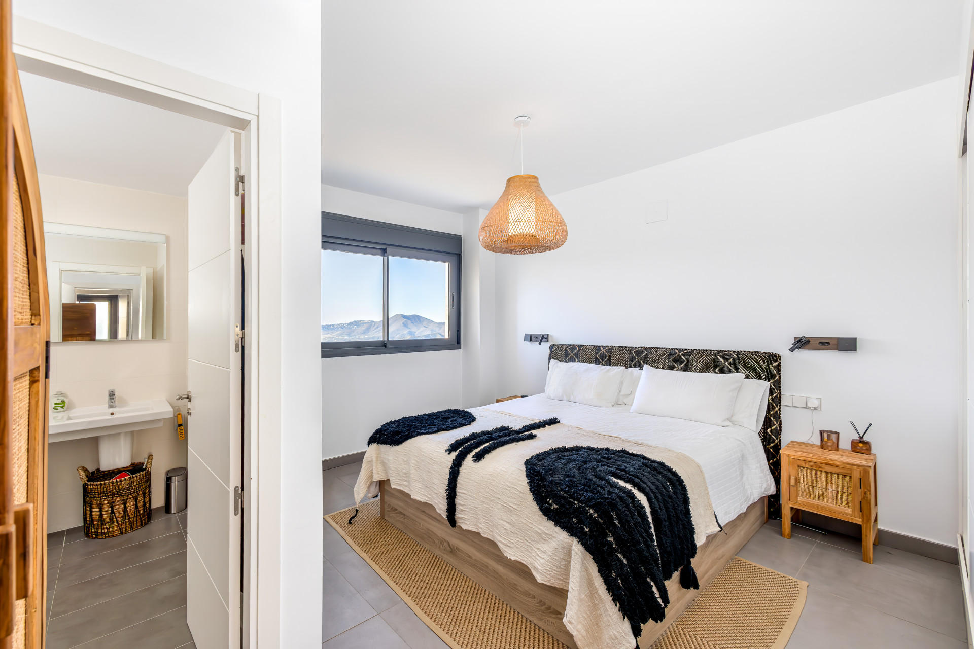 3 bedroom Duplex Penthouse in Alhaurin El Grande, Malaga, Spain – 428-05287D