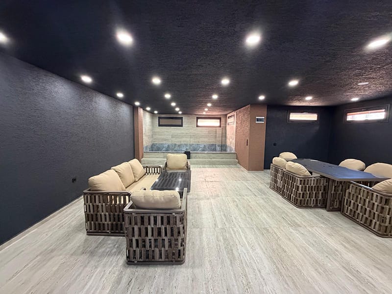 Villa with a private indoor and outdoor pool in Altinkum – TC1954