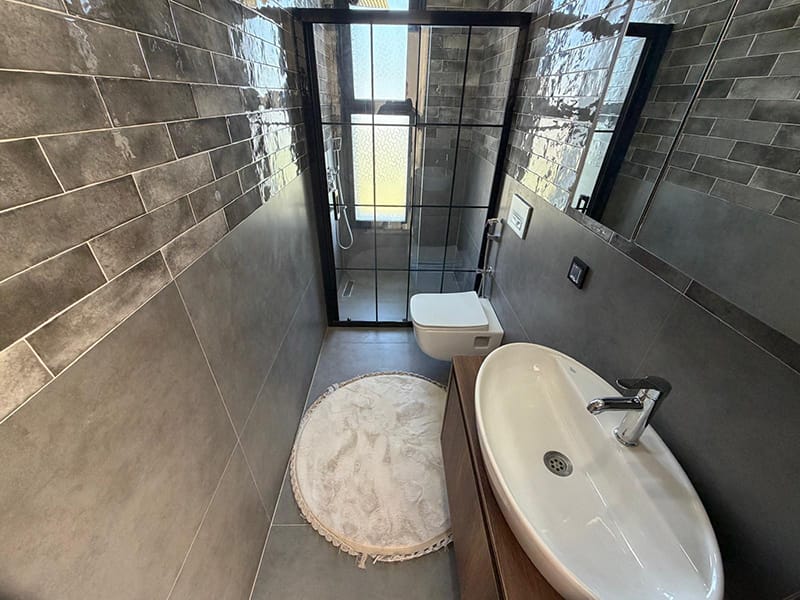 Villa with a private indoor and outdoor pool in Altinkum – TC1954