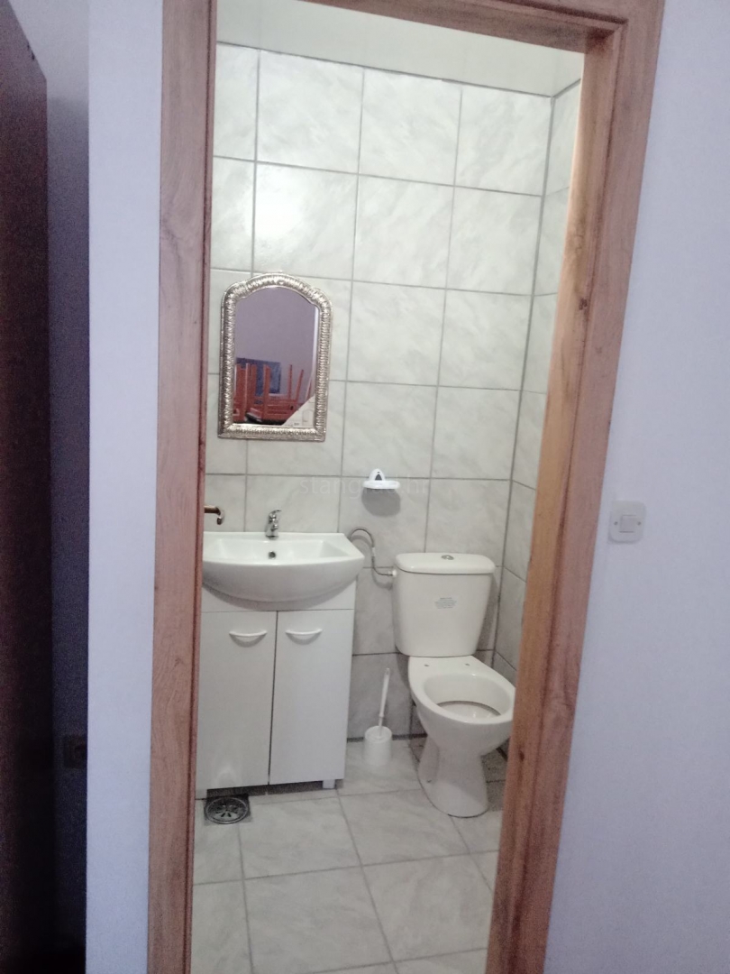 2 bedroom apartment in Novi Vinodolski, Croatia – 103612