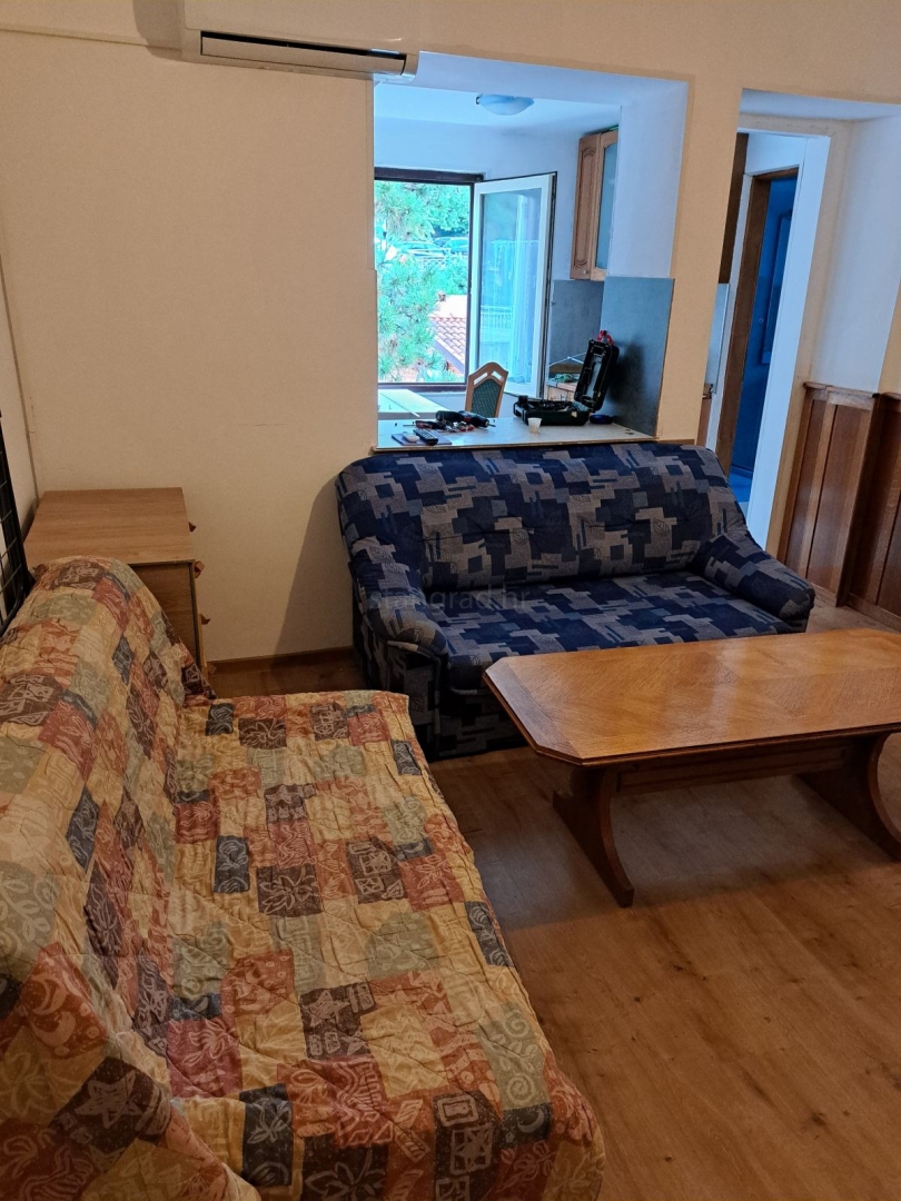 2 bedroom apartment in Novi Vinodolski, Croatia – 103612