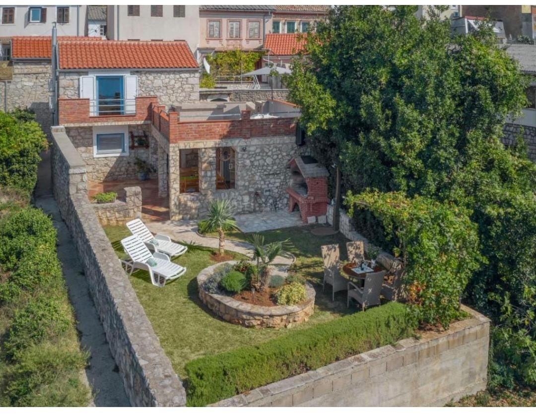 2 bedroom villa in Crikvenica, Croatia – 103611