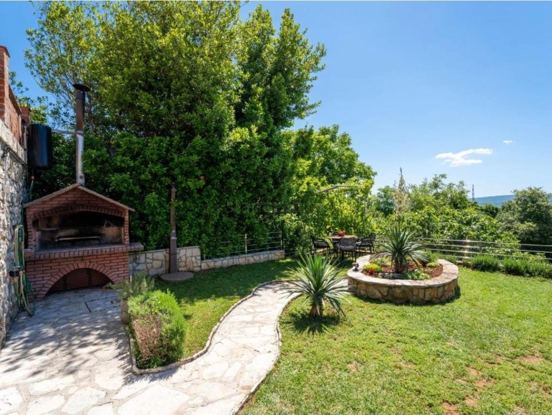 2 bedroom villa in Crikvenica, Croatia – 103611