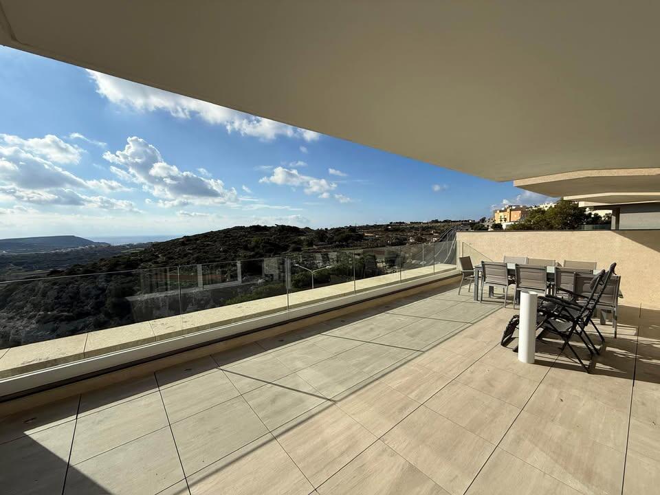 Stunning 3-Bedroom Apartment with Breathtaking Sea Views in Mellieħa